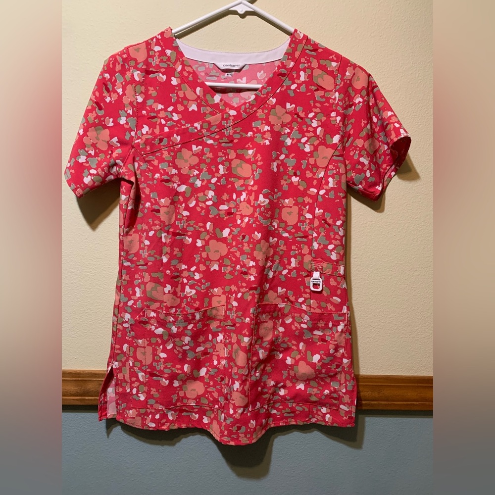 Carhart scrub top xs